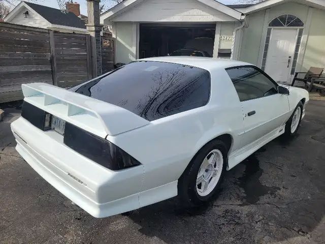 Chevrolet-Camaro-1992-7