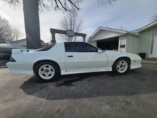Chevrolet-Camaro-1992-9