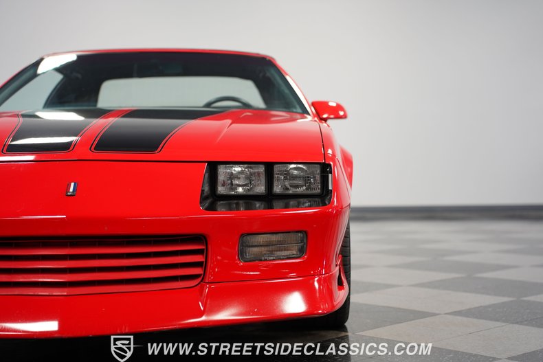 Chevrolet-Camaro-1992-Bright-Red-Gray-32