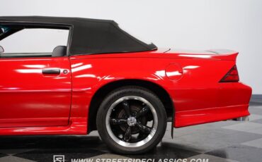 Chevrolet-Camaro-1992-Bright-Red-Gray-35