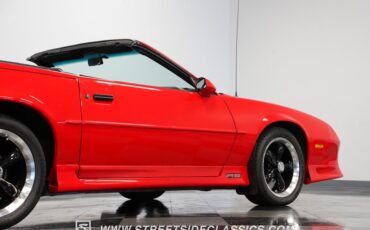 Chevrolet-Camaro-1992-Bright-Red-Gray-37