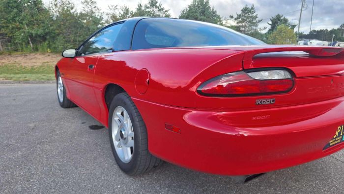 Chevrolet-Camaro-1993-4