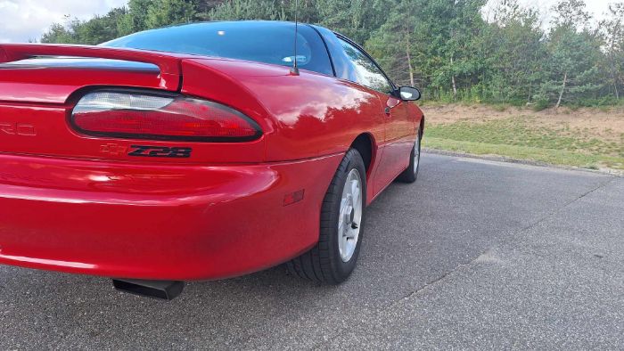 Chevrolet-Camaro-1993-6