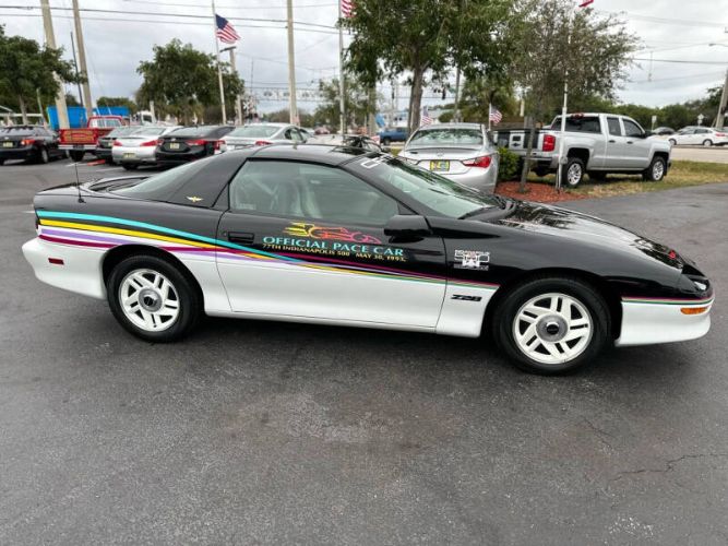 Chevrolet-Camaro-1993-Black-off-White-27