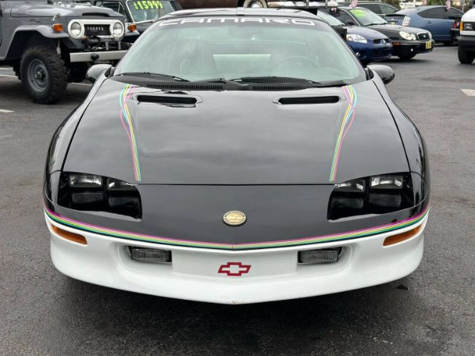 Chevrolet-Camaro-1993-Black-off-White-28
