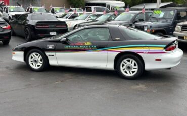 Chevrolet-Camaro-1993-Black-off-White-32