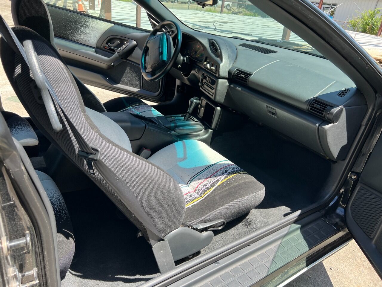 Chevrolet-Camaro-1993-Hatchback-16