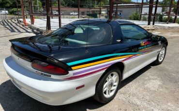 Chevrolet-Camaro-1993-Hatchback-4