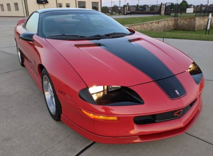 Chevrolet-Camaro-1993-Red-Gray-4