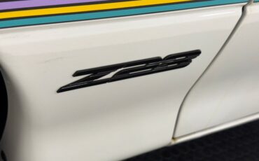 Chevrolet-Camaro-1993-White-and-black-Black-ampamp-White-14