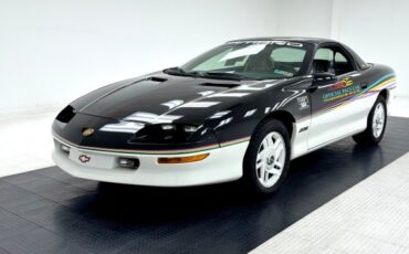 Chevrolet-Camaro-1993-White-and-black-Black-ampamp-White-48