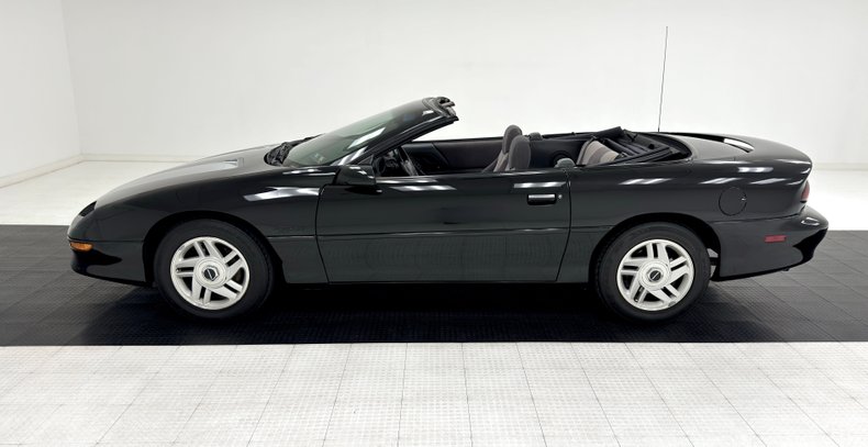 Chevrolet-Camaro-1994-Black-Black-2