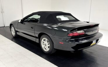 Chevrolet-Camaro-1994-Black-Black-3