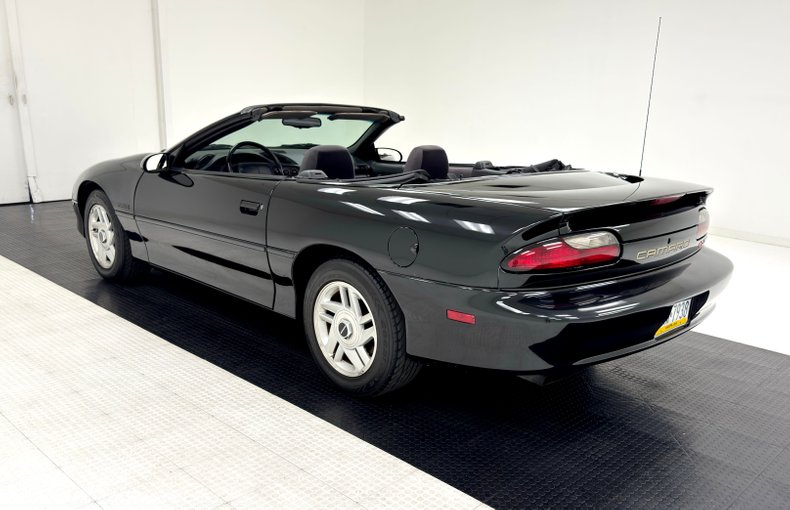 Chevrolet-Camaro-1994-Black-Black-4