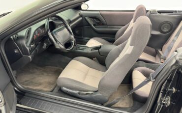 Chevrolet-Camaro-1994-Black-Black-43