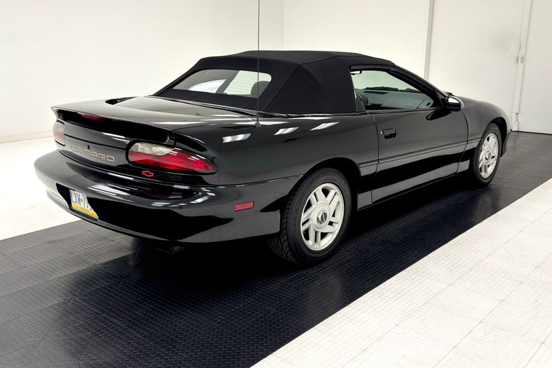 Chevrolet-Camaro-1994-Black-Black-6