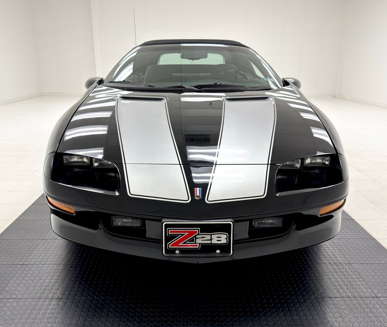 Chevrolet-Camaro-1994-Black-Black-9