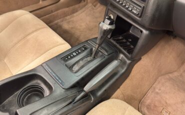 Chevrolet-Camaro-1994-Polo-II-Green-Metall-Tan-16