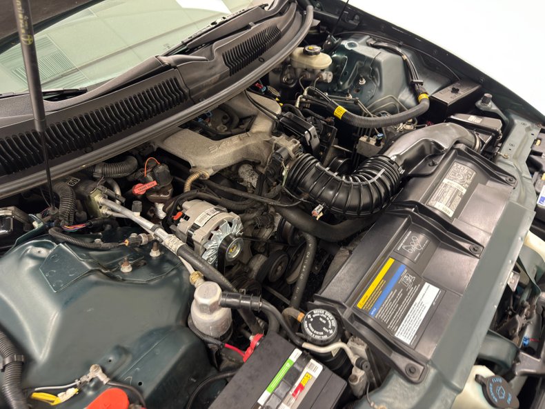 Chevrolet-Camaro-1994-Polo-II-Green-Metall-Tan-39