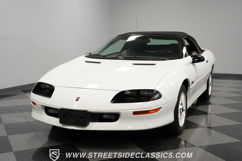 Chevrolet-Camaro-1994-White-Gray-10