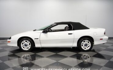 Chevrolet-Camaro-1994-White-Gray-32