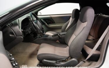 Chevrolet-Camaro-1994-White-Gray-34