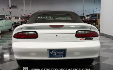 Chevrolet-Camaro-1994-White-Gray