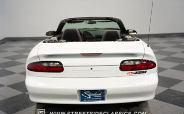 Chevrolet-Camaro-1994-White-Gray-41