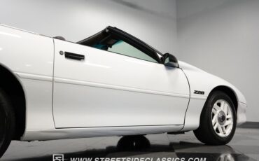 Chevrolet-Camaro-1994-White-Gray-44