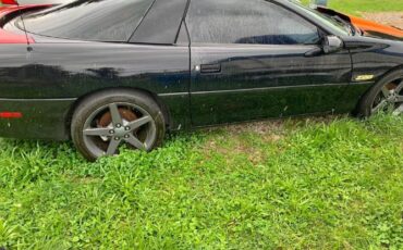 Chevrolet-Camaro-1995-Black-Gray