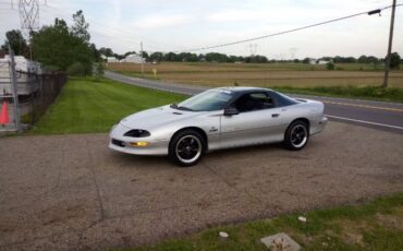 Chevrolet-Camaro-1995-Gray-1