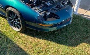 Chevrolet-Camaro-1995-Green-Brown-1