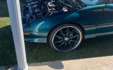 Chevrolet-Camaro-1995-Green-Brown-5