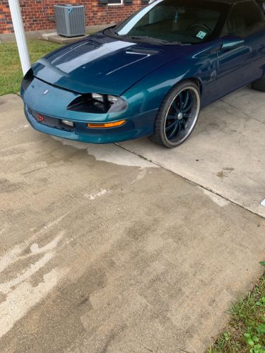 Chevrolet-Camaro-1995-Green-Brown