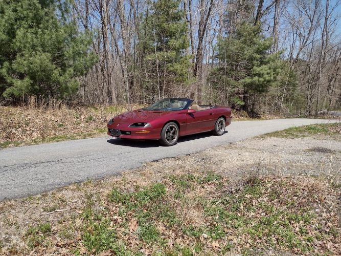 Chevrolet-Camaro-1995-Red-Brown