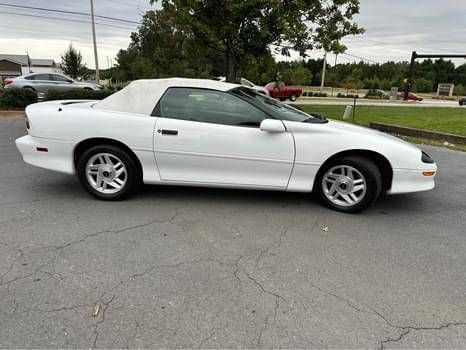 Chevrolet-Camaro-1995-White-BlackGray-4