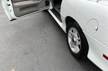 Chevrolet-Camaro-1995-White-BlackGray-8