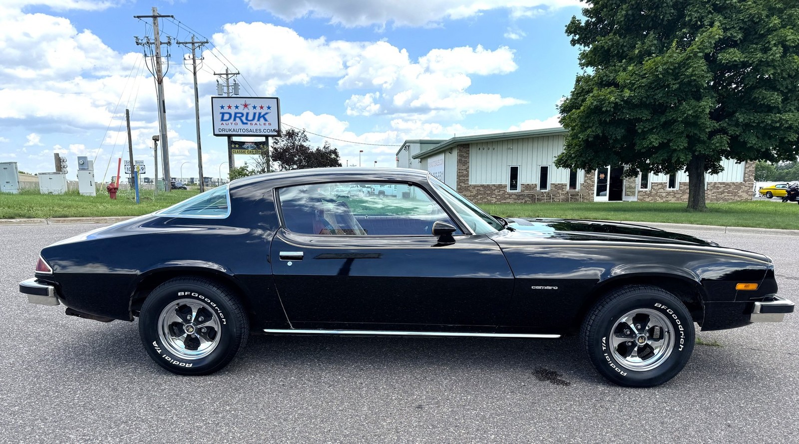 Chevrolet-Camaro-4-Speed-1977-1