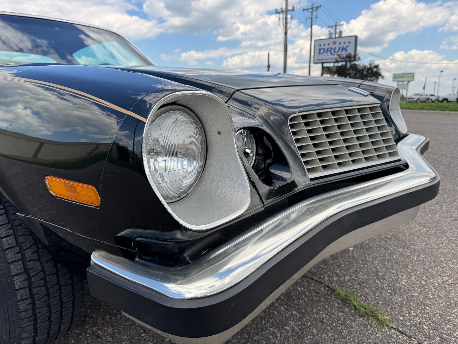 Chevrolet-Camaro-4-Speed-1977-22