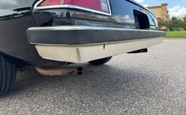 Chevrolet-Camaro-4-Speed-1977-29