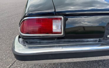 Chevrolet-Camaro-4-Speed-1977-34