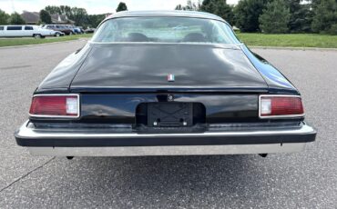 Chevrolet-Camaro-4-Speed-1977-4