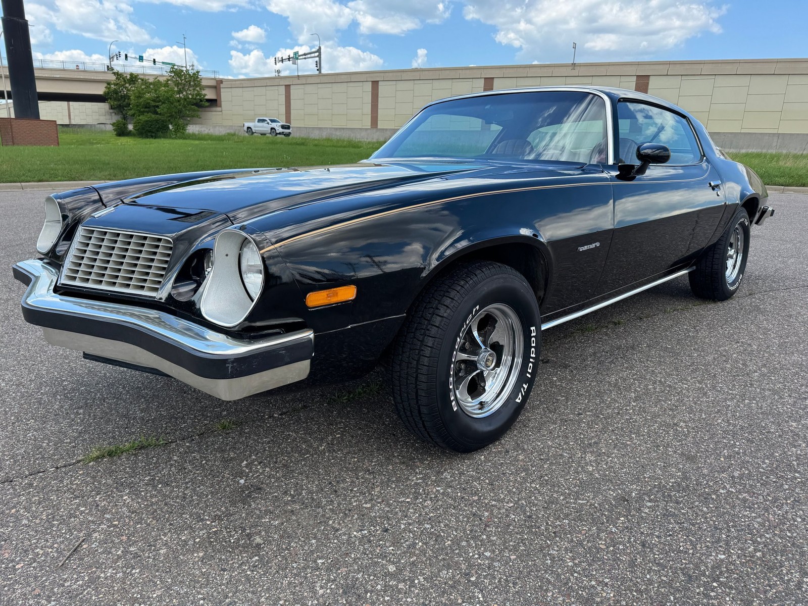 Chevrolet-Camaro-4-Speed-1977-7