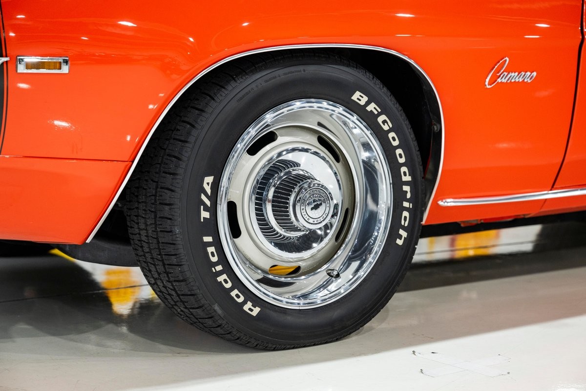 Chevrolet-Camaro-COPO-427-Tribute-1969-31