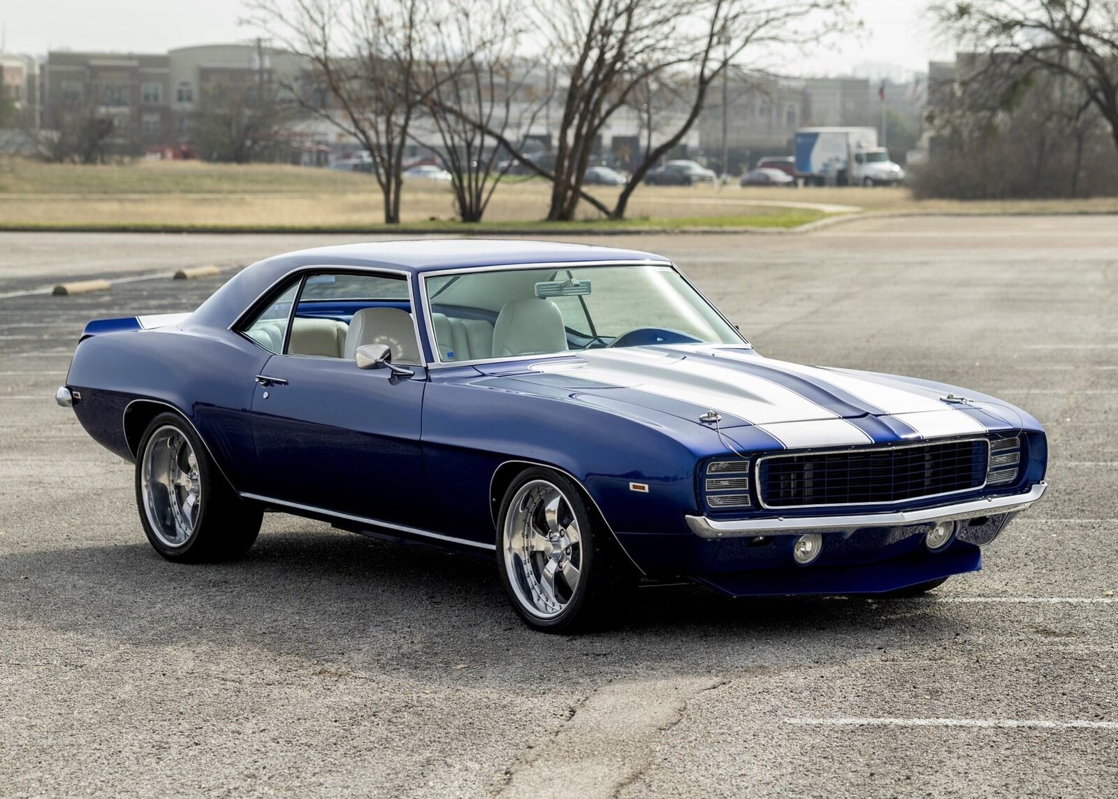 Chevrolet-Camaro-LS9-Restomod-1969-2D-Coupe-4