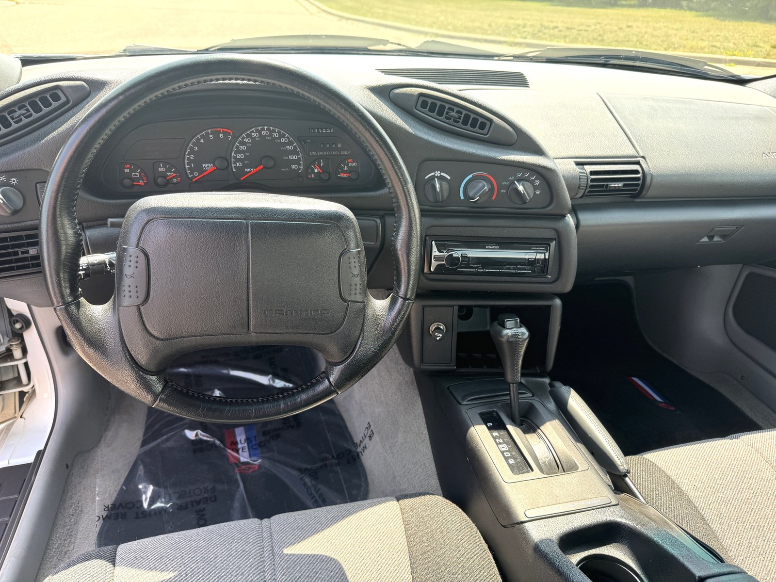 Chevrolet-Camaro-Z28-1994-Hatchback-10
