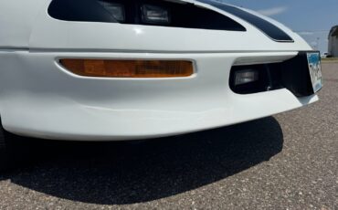 Chevrolet-Camaro-Z28-1994-Hatchback-21