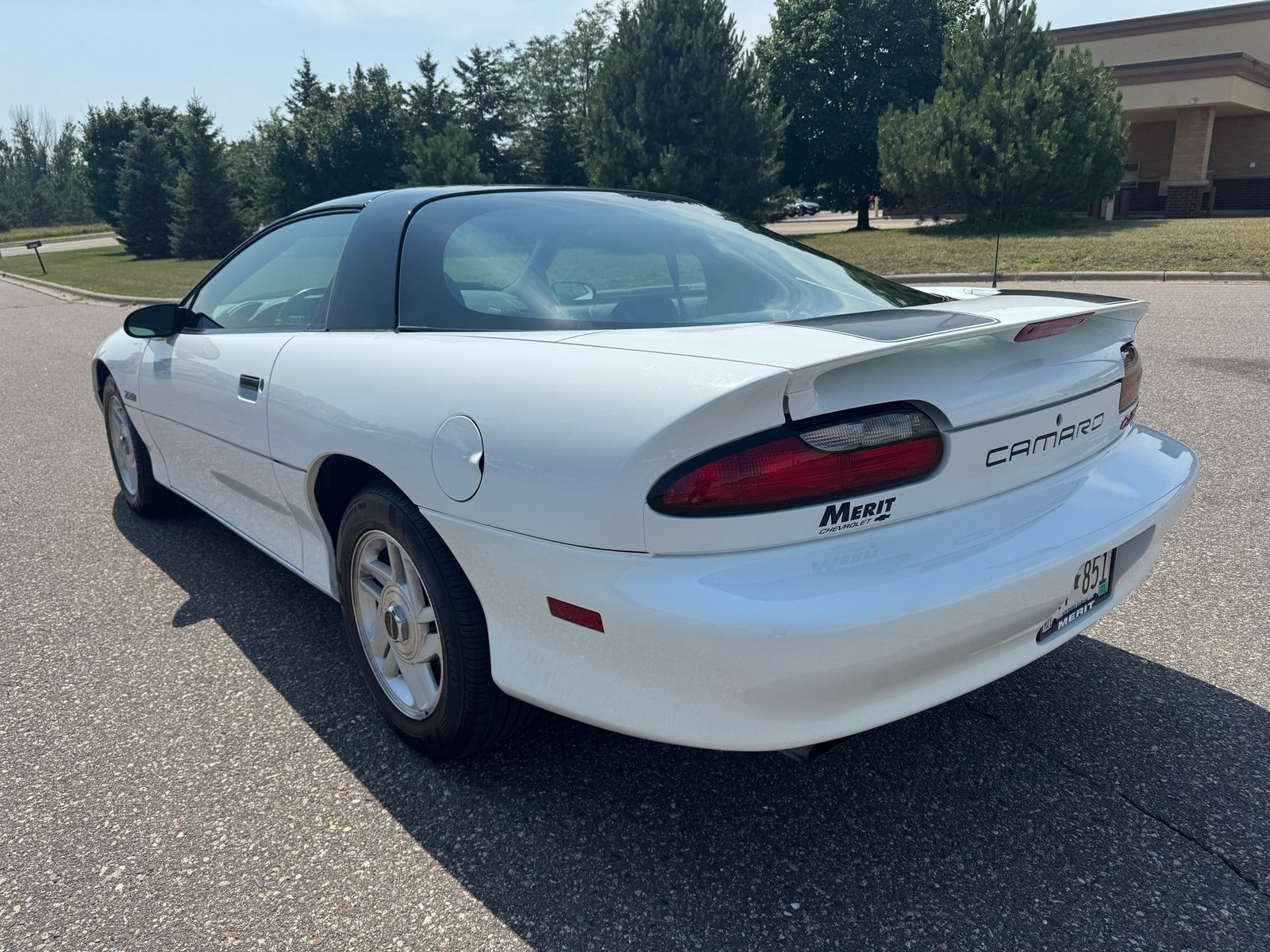 Chevrolet-Camaro-Z28-1994-Hatchback-5