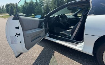 Chevrolet-Camaro-Z28-1994-Hatchback-9