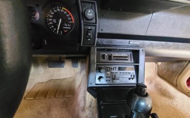 Chevrolet-Camaro-iroc-z-1986-Bright-Red-Saddle-Tan-2
